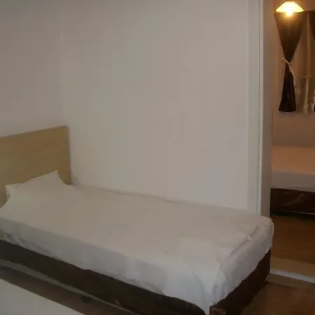 Gunisigi * Golturkbuku