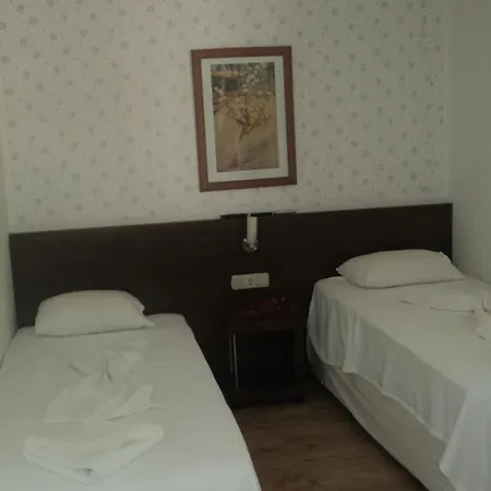 Gunisigi Bed & Breakfast Golturkbuku