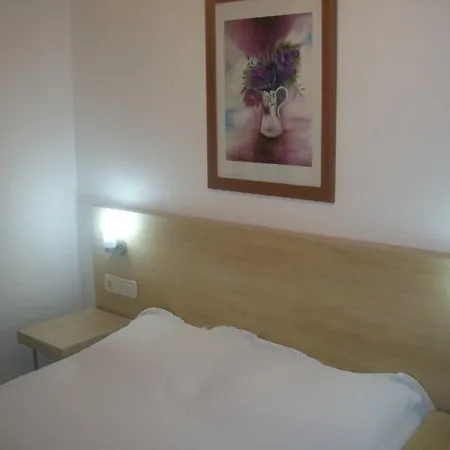 Gunisigi Bed & Breakfast Golturkbuku